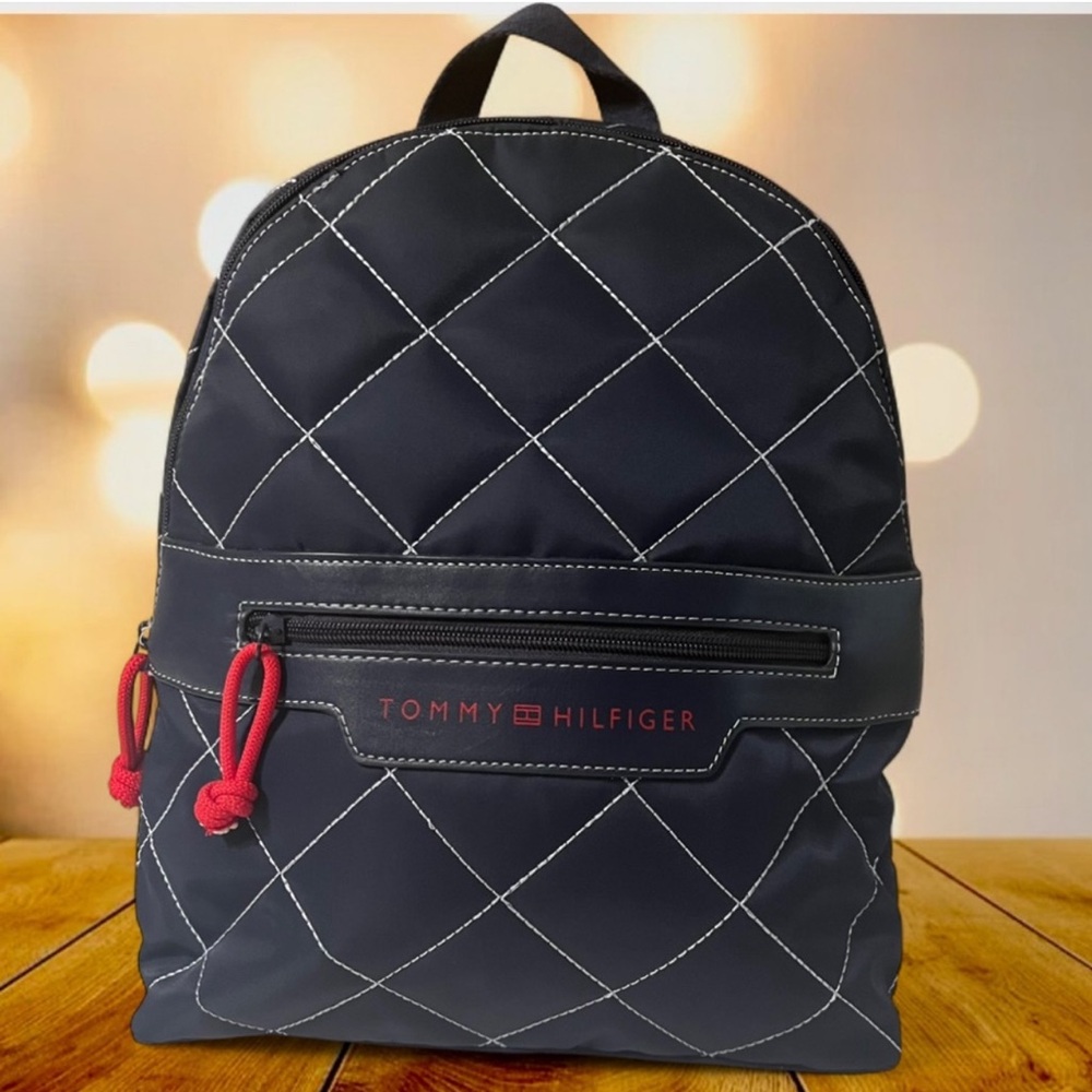 NWOT Tommy Hilfiger Daisy Navy Quilted Backpack with Red Accents